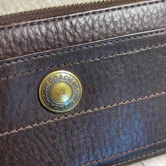 COACH Women’s Brown Leather Zip Around Wallet - Picture 2 of 13